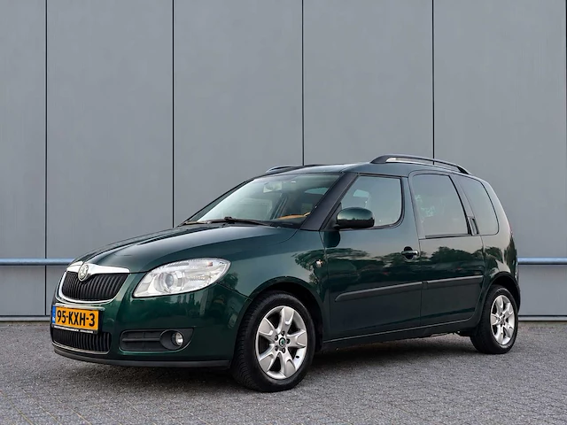 2010 skoda roomster automaat clima 1.6-16v tour pro personenauto - afbeelding 1 van  16