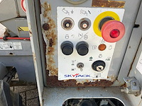 2010 sky jack sj 6832 rt hoogwerker - afbeelding 10 van  15