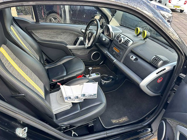 2010 smart fortwo coupé 1.0 mhd ed. highst. personenauto - afbeelding 7 van  22