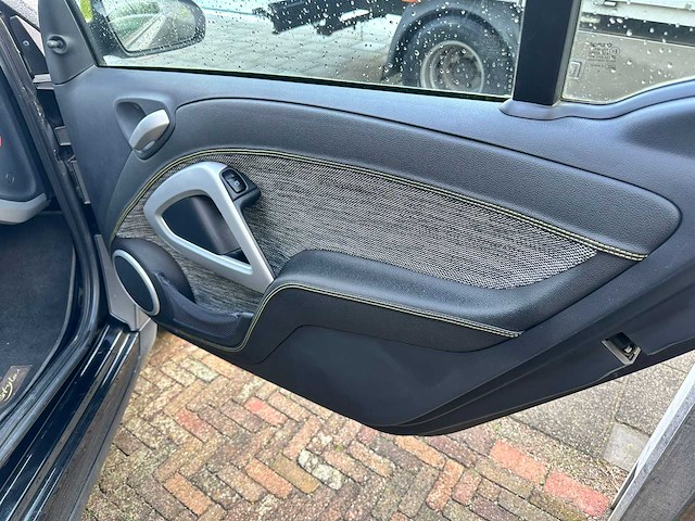 2010 smart fortwo coupé 1.0 mhd ed. highst. personenauto - afbeelding 21 van  22