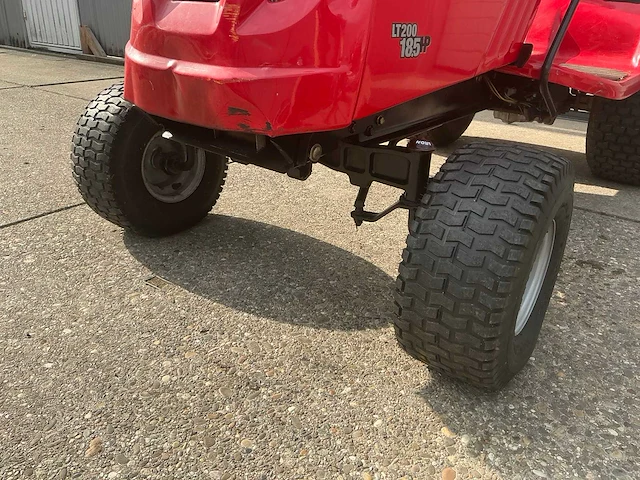 2010 snapper lt 200 compact tractor - afbeelding 5 van  10