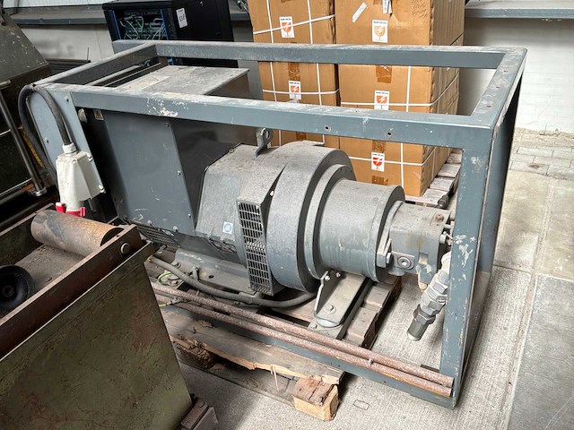 2010 stamford uc1274e2 stroomgenerator installatie - afbeelding 3 van  6