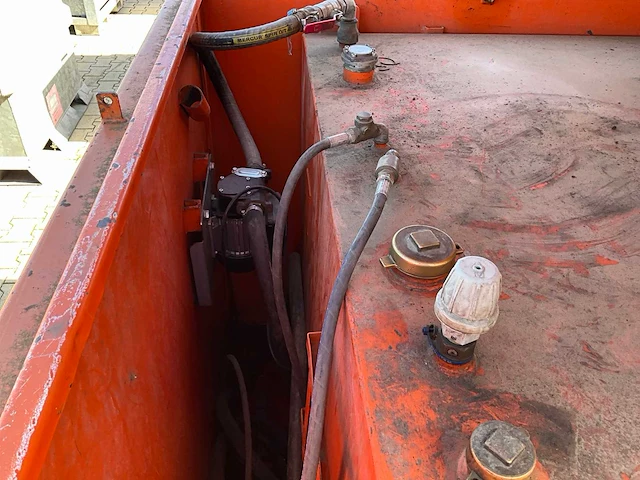 2010 steenbergen cie 300 brandstof opslagtank - afbeelding 6 van  9