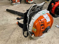 2010 stihl br600 ruggedragen bladblazer - afbeelding 1 van  4