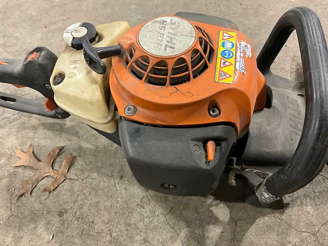 2010 stihl hs81r heggenschaar - afbeelding 11 van  11