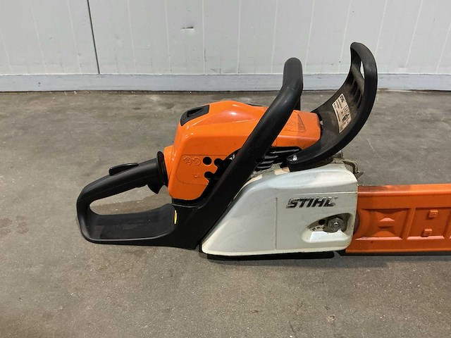 2010 stihl ms 181/c kettingzaag - afbeelding 5 van  6