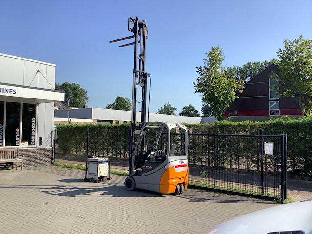 2010 stihl rx20-16 vorkheftruck - afbeelding 1 van  14