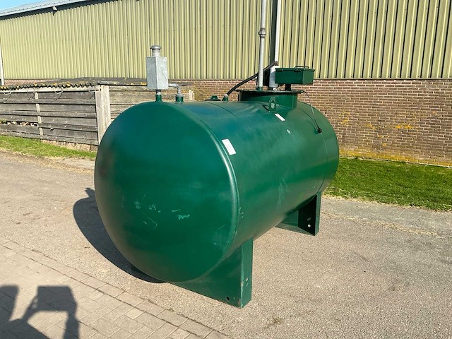 2010 stokvis dieseltank ‘3000 liter’ - afbeelding 1 van  10