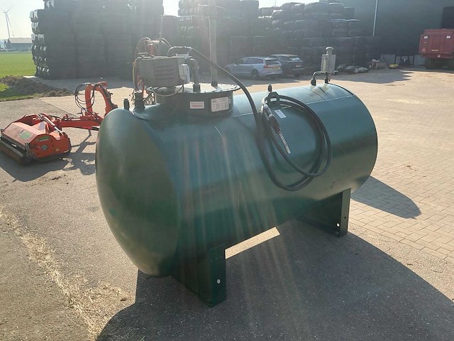 2010 stokvis dieseltank ‘3000 liter’ - afbeelding 4 van  10