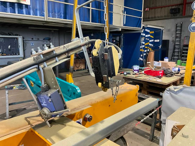 2010 swf fnu bovenloophalkraan - afbeelding 2 van  13