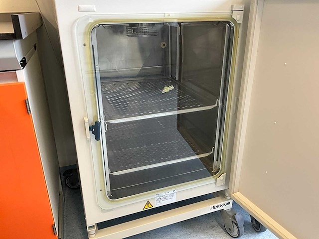 2010 thermo scientific heracell 150i gp laboratorium co2-incubator (2x) - afbeelding 10 van  13