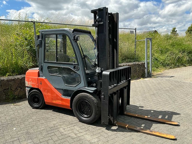 2010 toyota 52-8fdjf35 vorkheftruck - afbeelding 19 van  25