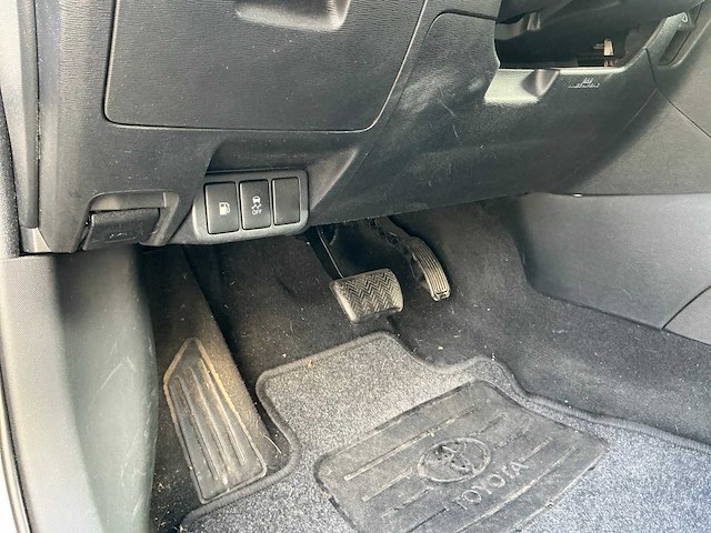 2010 toyota avensis wagon 1.8 vvti business personenauto kt-486-j - afbeelding 10 van  42