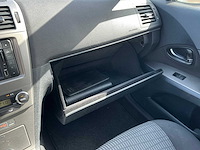 2010 toyota avensis wagon 1.8 vvti business personenauto kt-486-j - afbeelding 18 van  42