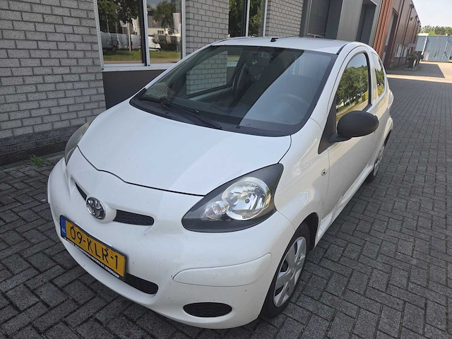 2010 toyota aygo 1.0-12v access personenauto - afbeelding 1 van  7