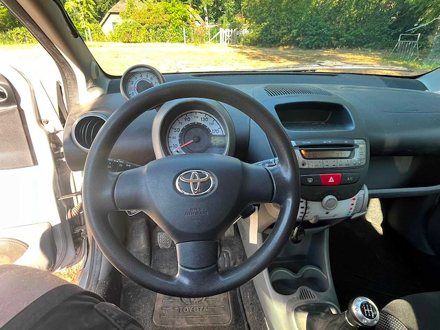 2010 toyota aygo airco 1.0-12v access personenauto - afbeelding 8 van  10
