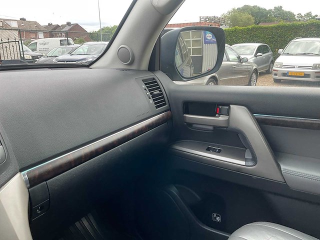 2010 toyota land cruiser v8 4.5 v8 d-4d ex. srwv bedrijfswagen - afbeelding 21 van  33