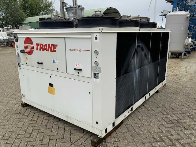 2010 trane ecgan600j72h chiller - afbeelding 1 van  7