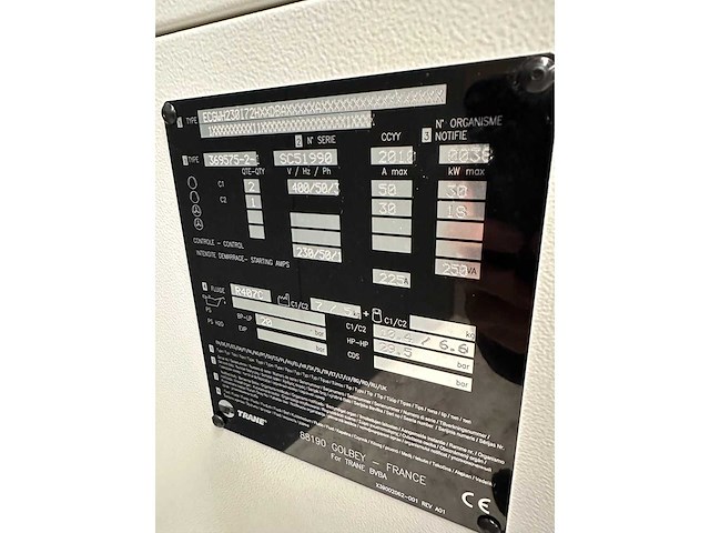 2010 trane ecgwh230 chiller warmtepomp - afbeelding 1 van  4
