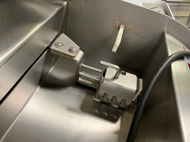 2010 treif diskus broodsnijmachine - afbeelding 1 van  2