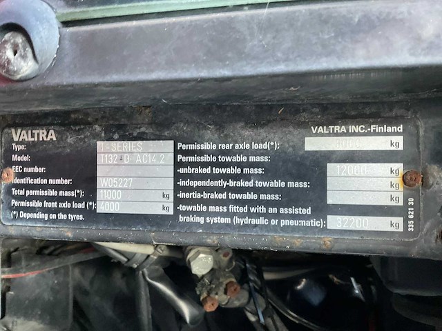 2010 valtra t132 direct vierwielaangedreven landbouwtractor - afbeelding 9 van  19