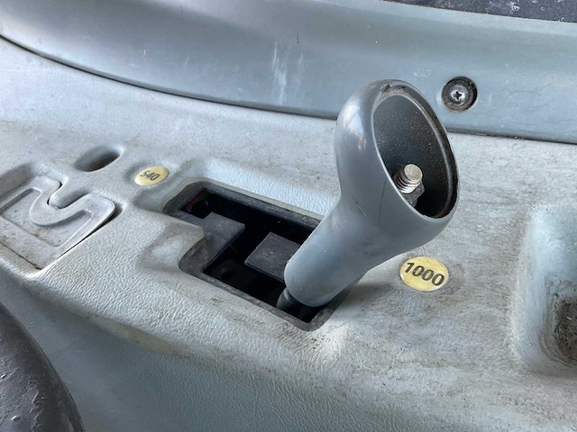 2010 valtra t132 direct vierwielaangedreven landbouwtractor - afbeelding 13 van  19