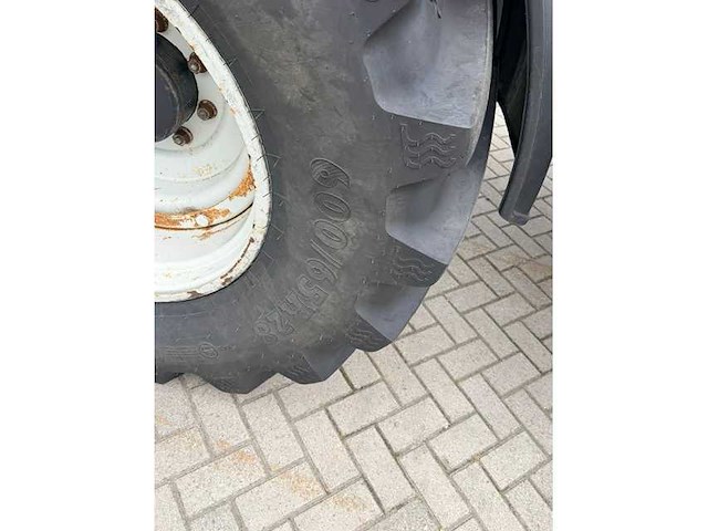 2010 valtra t132 direct vierwielaangedreven landbouwtractor - afbeelding 5 van  20