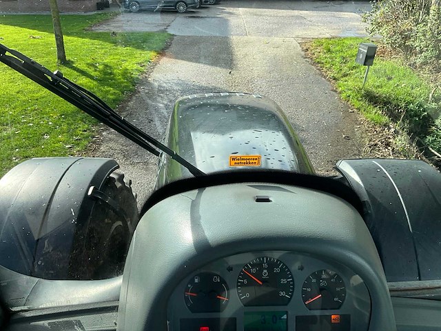 2010 valtra t162 vierwielaangedreven landbouwtractor - afbeelding 19 van  28