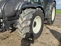 2010 valtra t162 vierwielaangedreven landbouwtractor - afbeelding 23 van  28