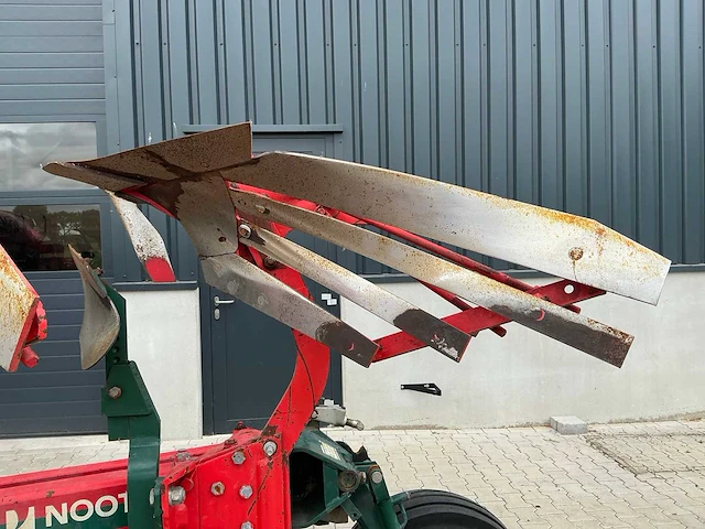 2010 vogel & noot c-plus 950 vario 4-schaar wentelploeg - afbeelding 6 van  23