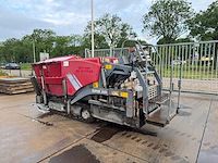 2010 vogel super 800 asfalteermachine - afbeelding 1 van  12