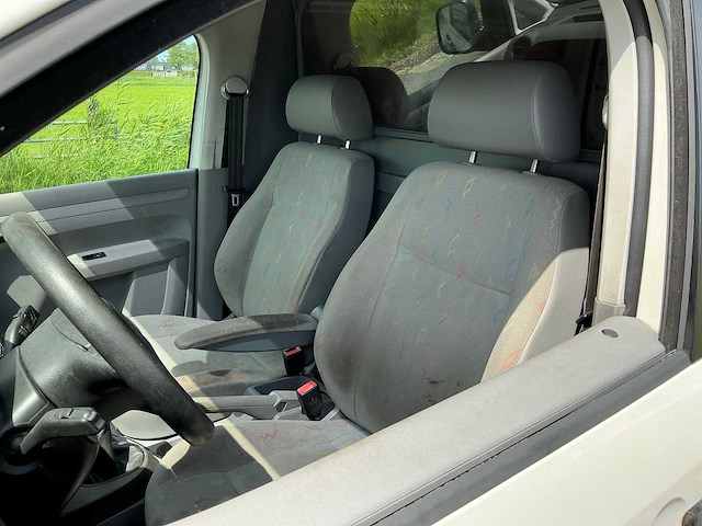 2010 volkswagen caddy 1.9 tdi bedrijfswagen - afbeelding 8 van  17