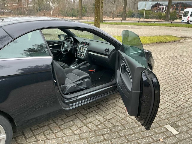 2010 volkswagen eos 2.0 tdi highline personenauto - afbeelding 15 van  23