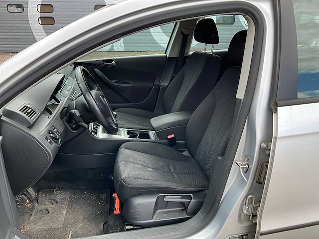 2010 volkswagen passat variant 2.0tdi personenauto - afbeelding 9 van  38
