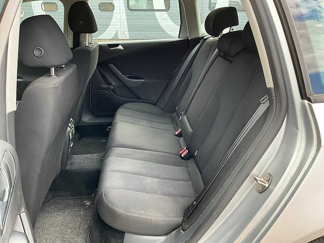 2010 volkswagen passat variant 2.0tdi personenauto - afbeelding 12 van  16