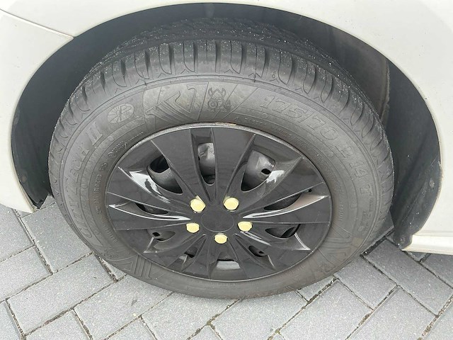 2010 volkswagen polo 1.2 easyline personenauto - afbeelding 2 van  13