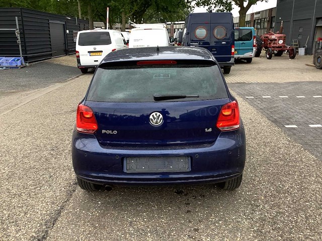 2010 volkswagen polo 1.4i personenauto - afbeelding 17 van  22