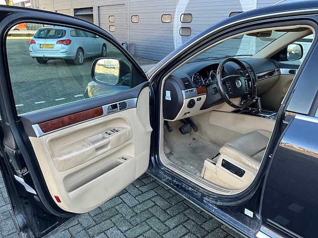 2010 volkswagen touareg 3.0tdi bedrijfswagen 21-kkd-6 - afbeelding 11 van  38
