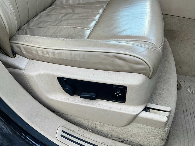 2010 volkswagen touareg 3.0tdi bedrijfswagen 21-kkd-6 - afbeelding 25 van  38