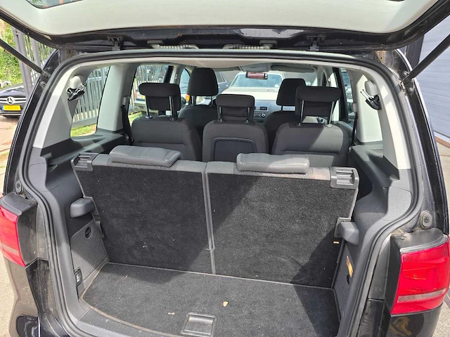 2010 volkswagen touran 1.2 tsi easyline personenauto - afbeelding 4 van  12