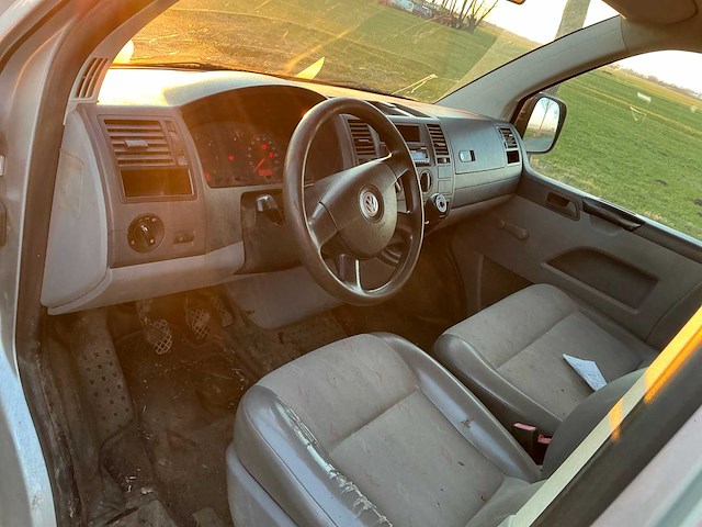 2010 volkswagen transporter 1.9 tdi bedrijfswagen - afbeelding 8 van  21