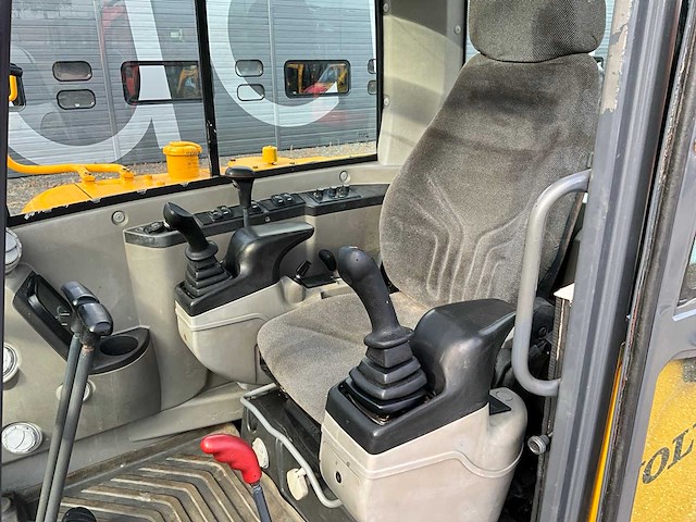 2010 volvo ec60c midigraafmachine - afbeelding 14 van  30