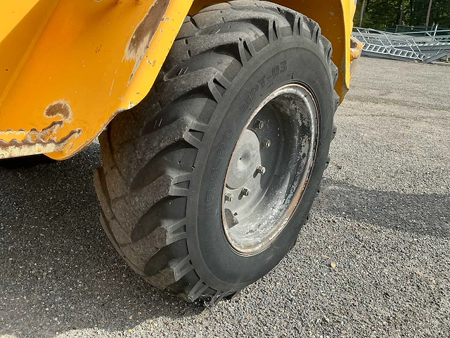 2010 volvo l30b-z wiellader – palletvorken - afbeelding 11 van  29