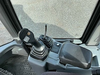 2010 volvo l30b-z wiellader – palletvorken - afbeelding 15 van  29