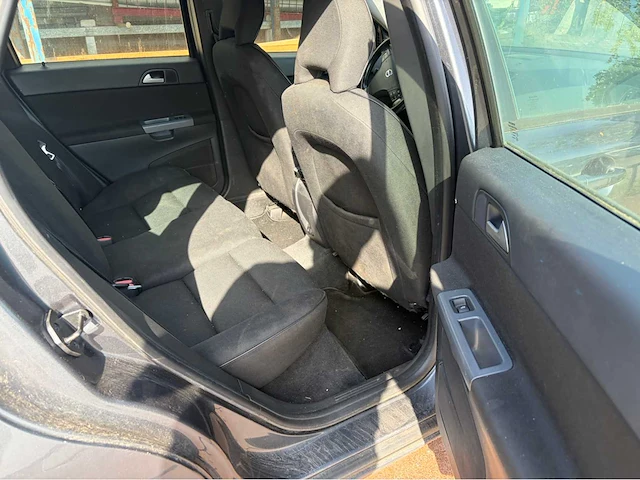 2010 volvo v50 1.6d s/s summum personenauto - afbeelding 20 van  47