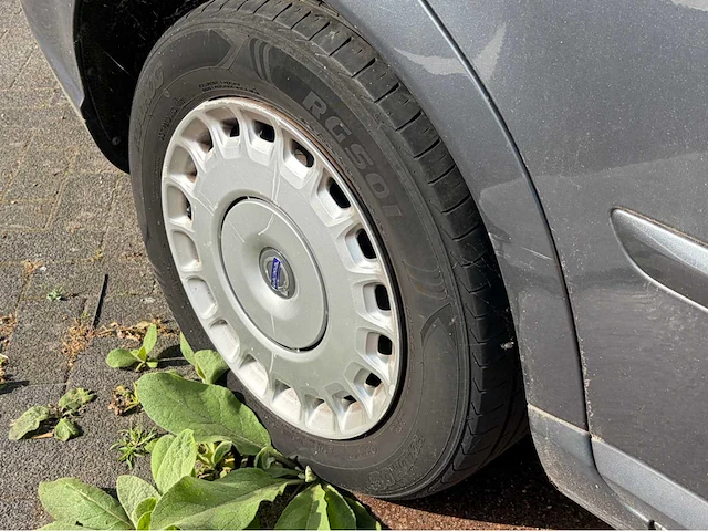 2010 volvo v50 1.6d s/s summum personenauto - afbeelding 32 van  47