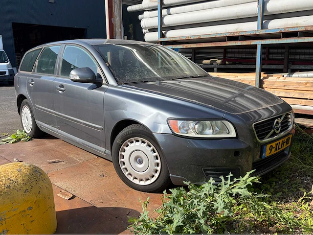 2010 volvo v50 1.6d s/s summum personenauto - afbeelding 23 van  47