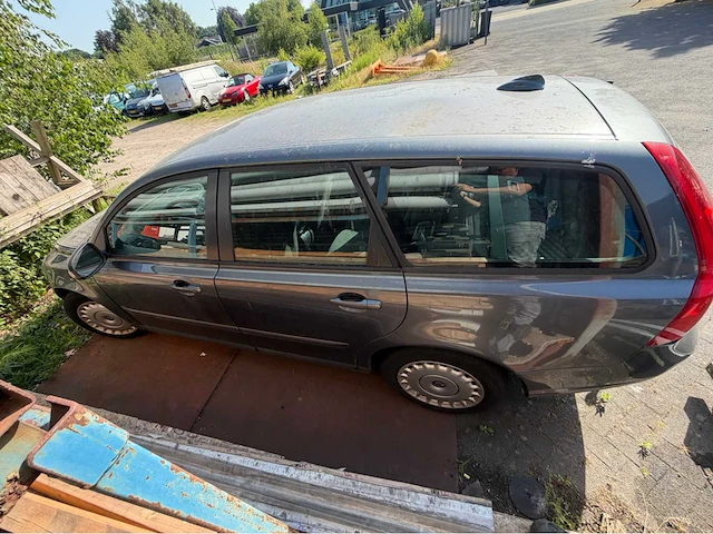 2010 volvo v50 1.6d s/s summum personenauto - afbeelding 46 van  47