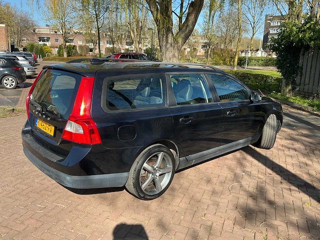 2010 volvo v70 2.5t momentum personenauto - afbeelding 5 van  22