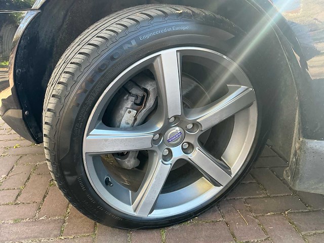 2010 volvo v70 2.5t momentum personenauto - afbeelding 8 van  22